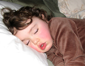 Сколько нужно спать детям в 4-5 лет